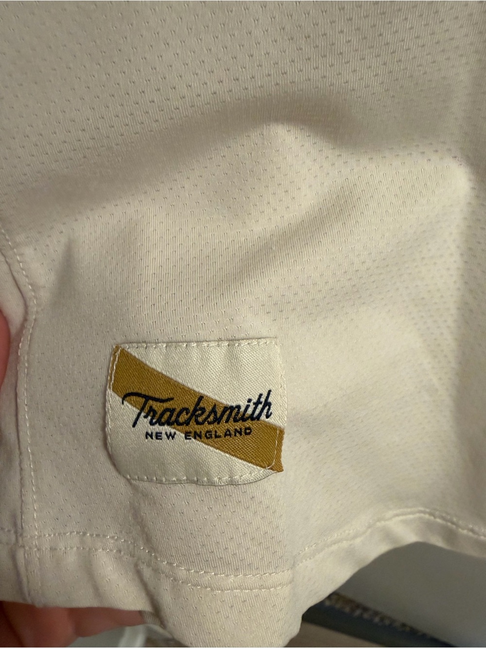 Tracksmith Cream Performance Tank with Rabbit Logo - Picture 3 of 11